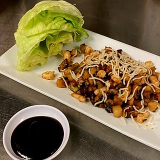 A4. Chicken or Shrimp Lettuce Wrap